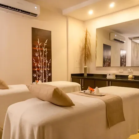 Hotel Plaza 4*