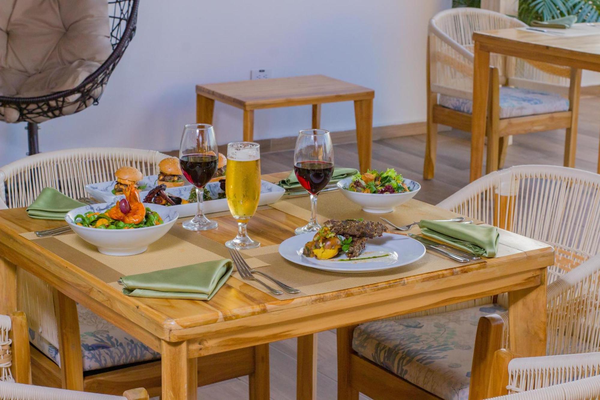 Hotel Plaza 4*