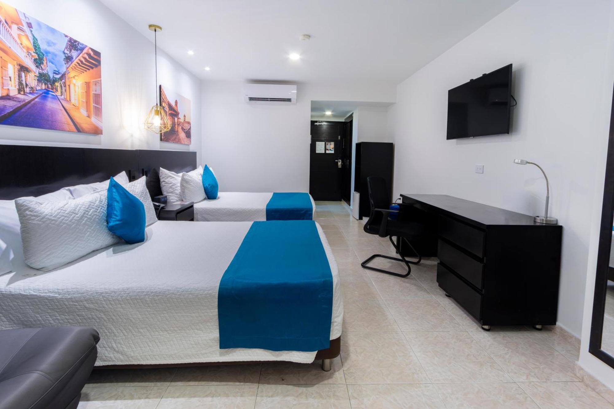 Hotel Plaza 4*